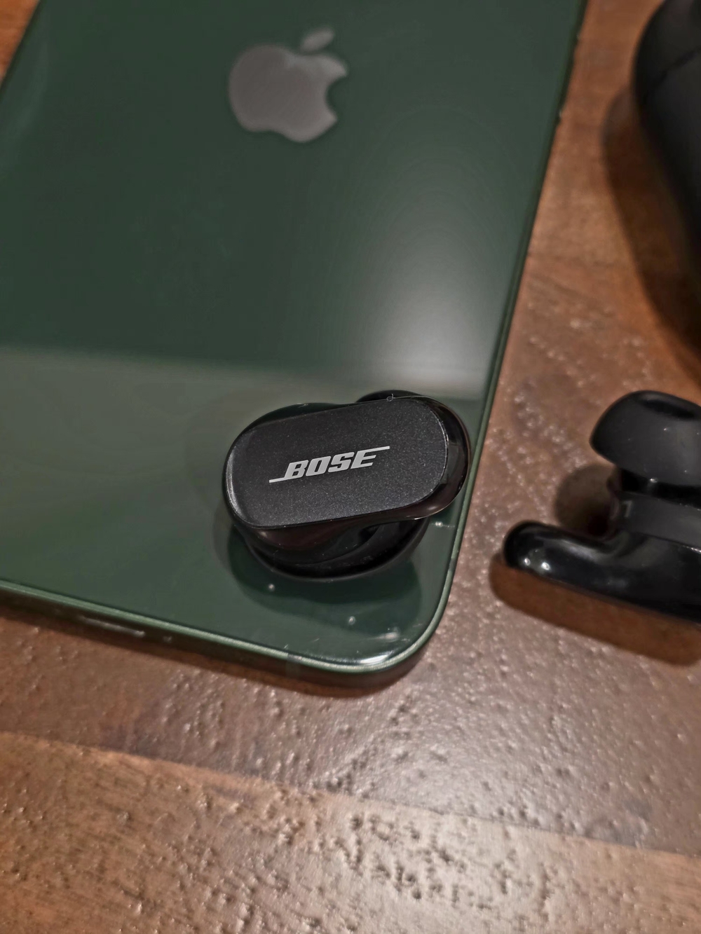 Bose SoundSport Free Wireless Earbuds – Black – Tested & Working (No Box)